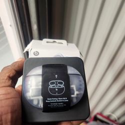 Beats Studio Buds