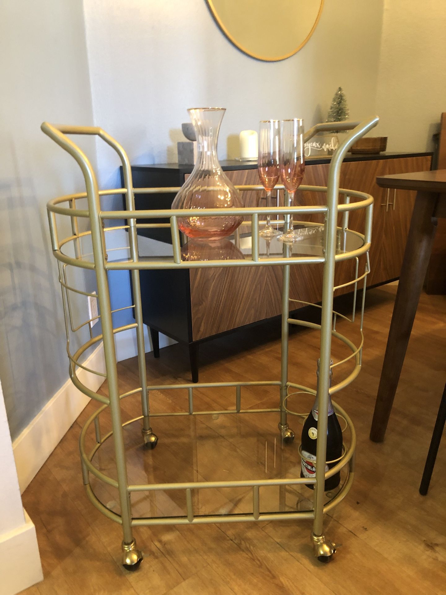 Bar cart 
