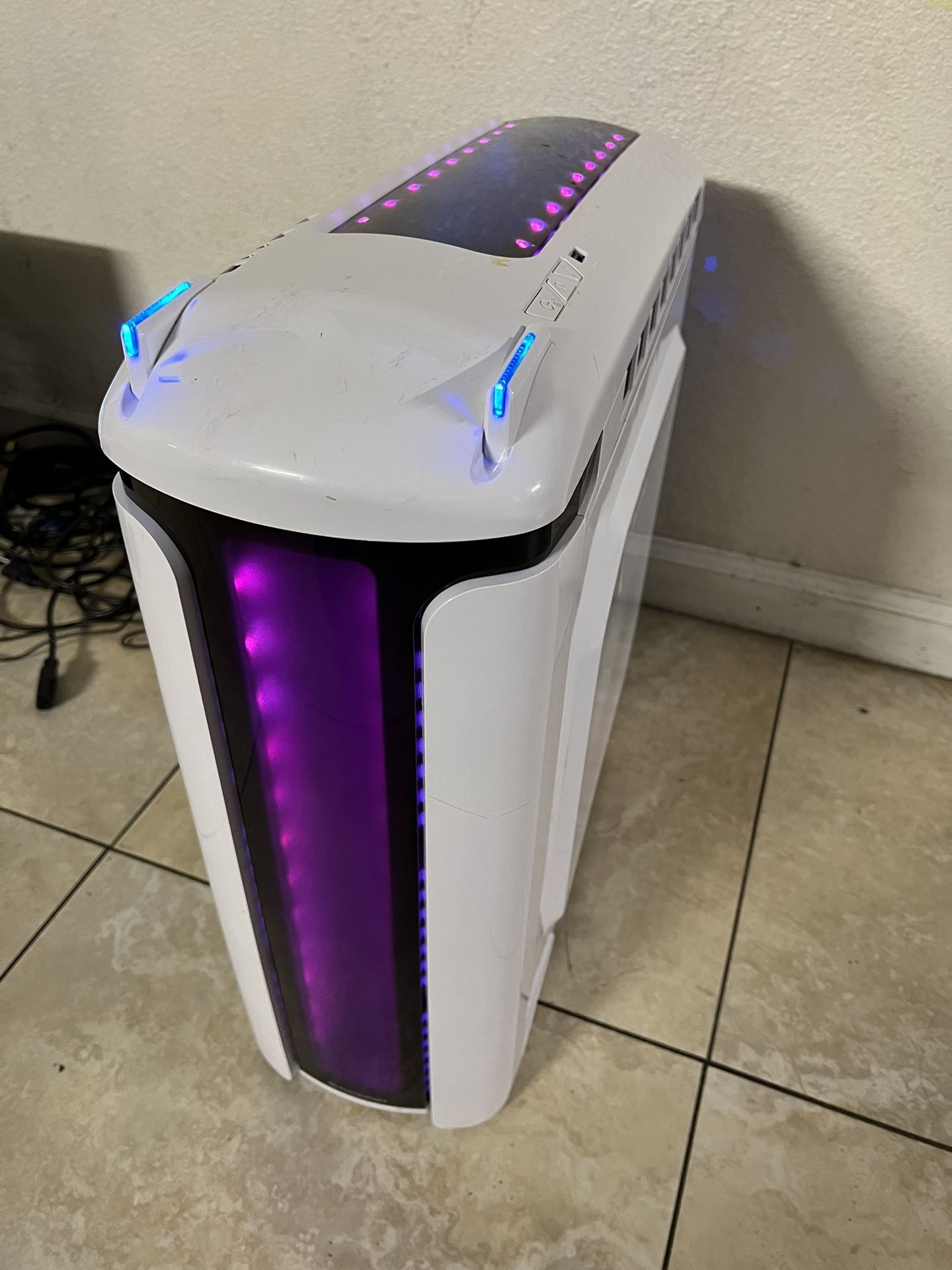 Custom i7 7700 DDR4 16GB SSD 256GB GTX1060 6GB windows 10