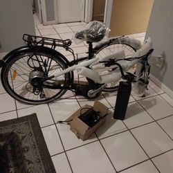 Brand New Electric Bike./Green Bike