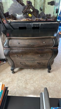 Free Decorative drawers