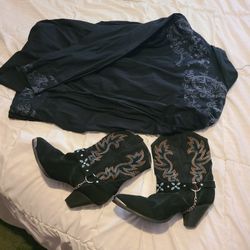 Womens Boots And A Shirt