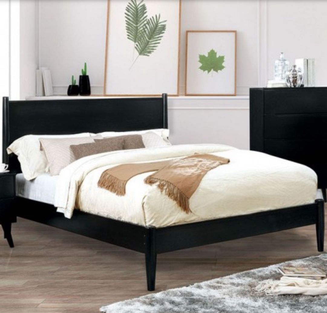 4pc Full / Queen Bedroom Set With Dresser Mirror Nightstand
