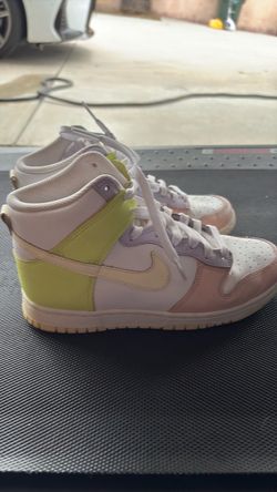 Nike Dunk High Sneakers size 7