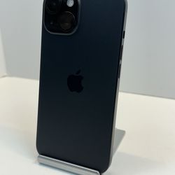 Apple iPhone 15 128gb. ( Fully Unlocked )