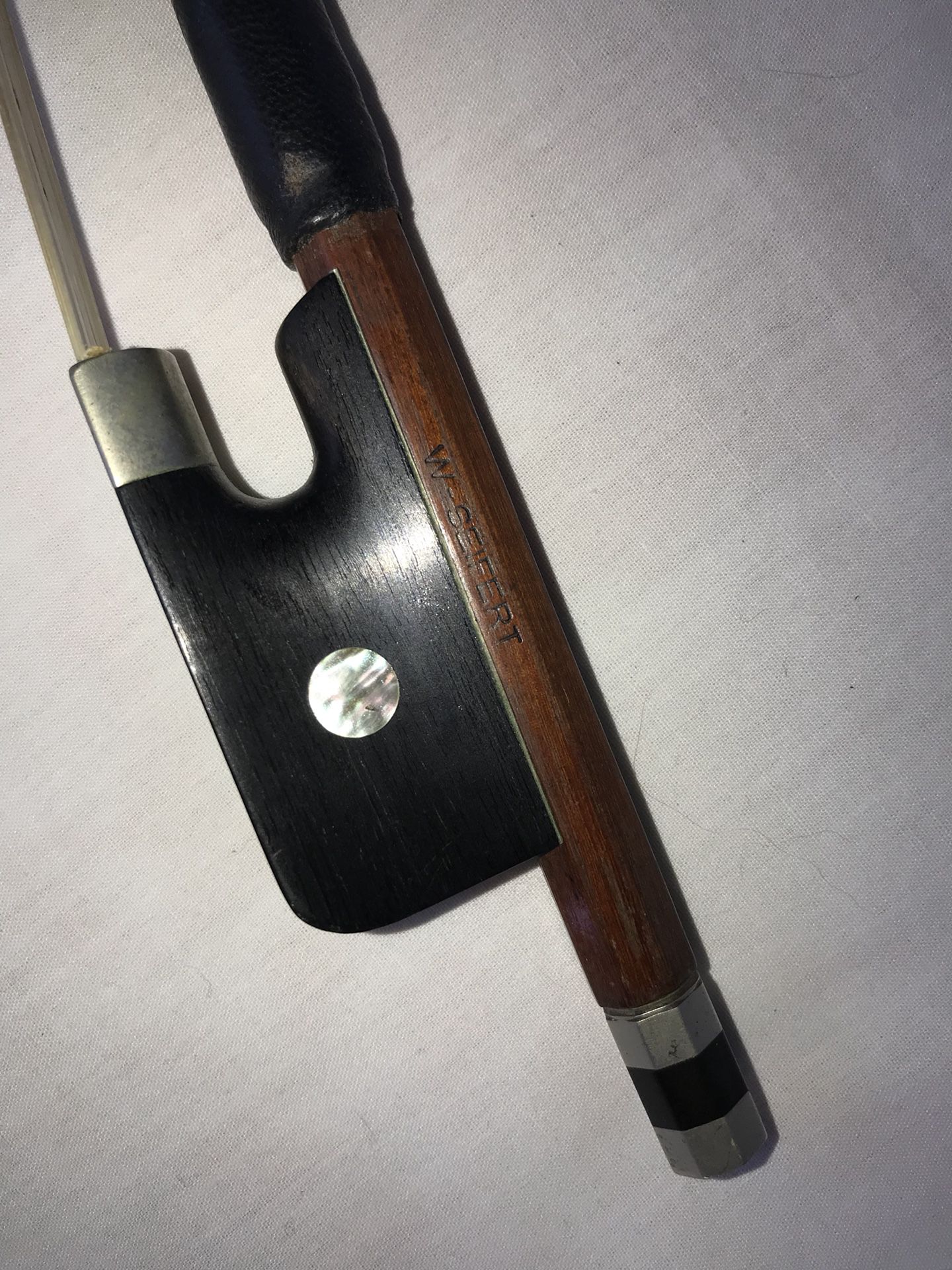 Vintage W Seifert Violin Bow Germany Pernmabuco Wood