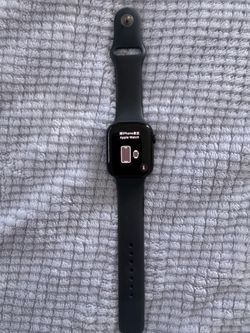 Apple Watch Series 9 Cellular 45mm!