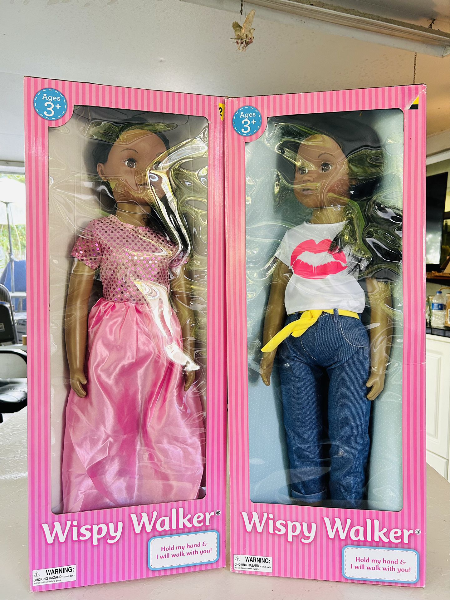 2 Wisky Walker Dolls In A Box 