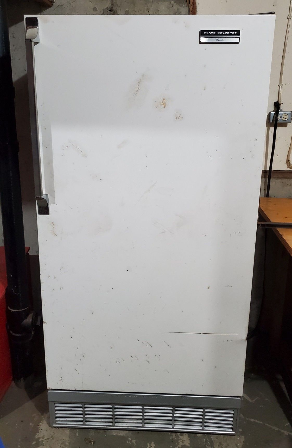 Sears coldspot upright freezer