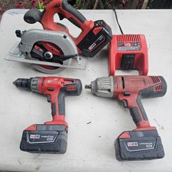 Milwaukee m28 Cordless Tool Bundle