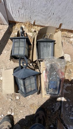 Outdoor light lighting wired new/used