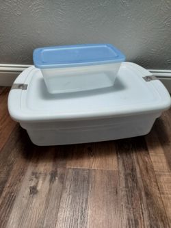 Storage totes