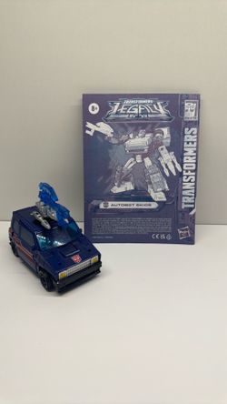 Transformers Toys Generations Legacy Deluxe Autobot Skids Action Figure - Kids Ages 8 and Up, 5.5-inch