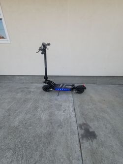 Fast E scooter 50 mph 150 obo