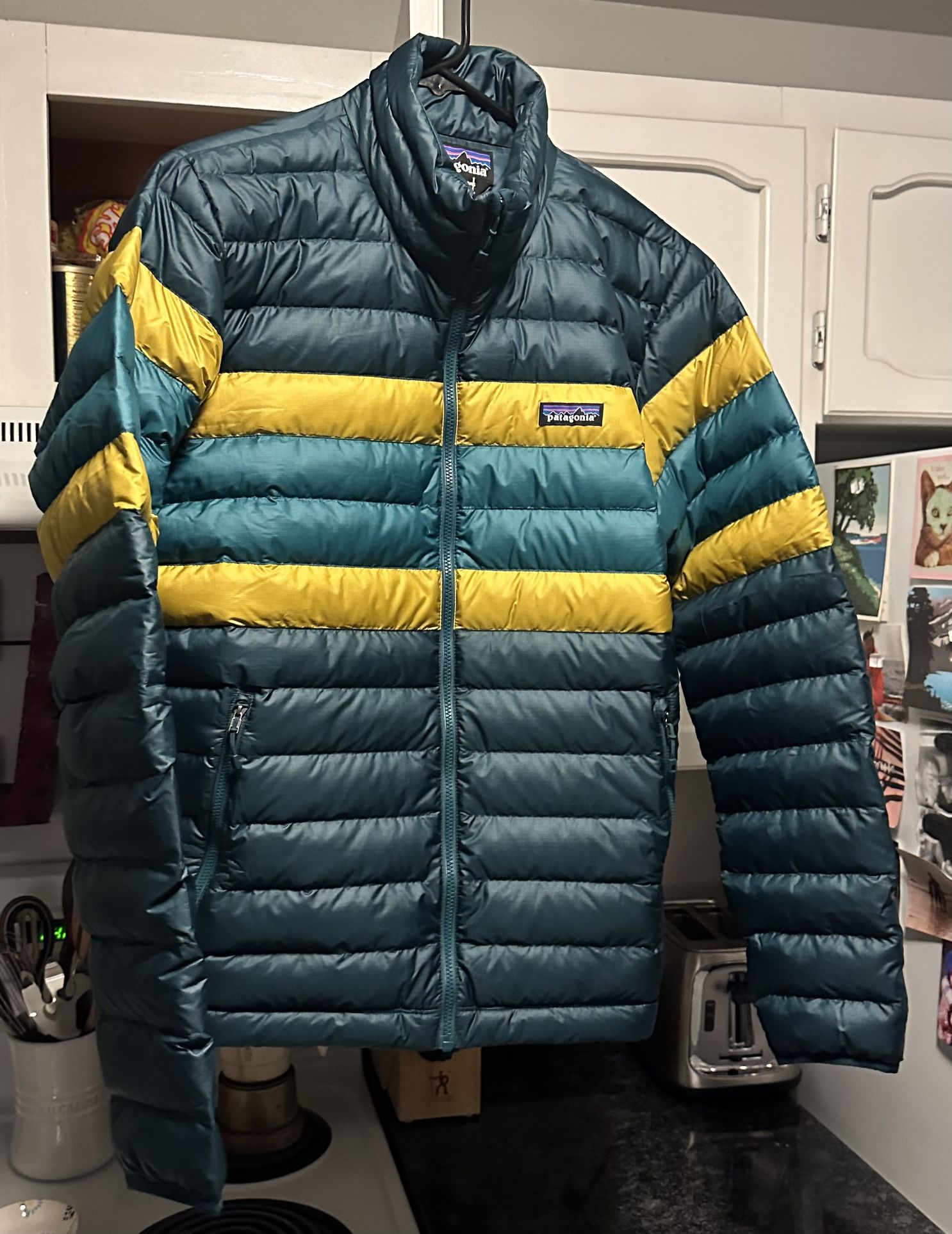 Men’s M Patagonia Jacket - Tags Attached 