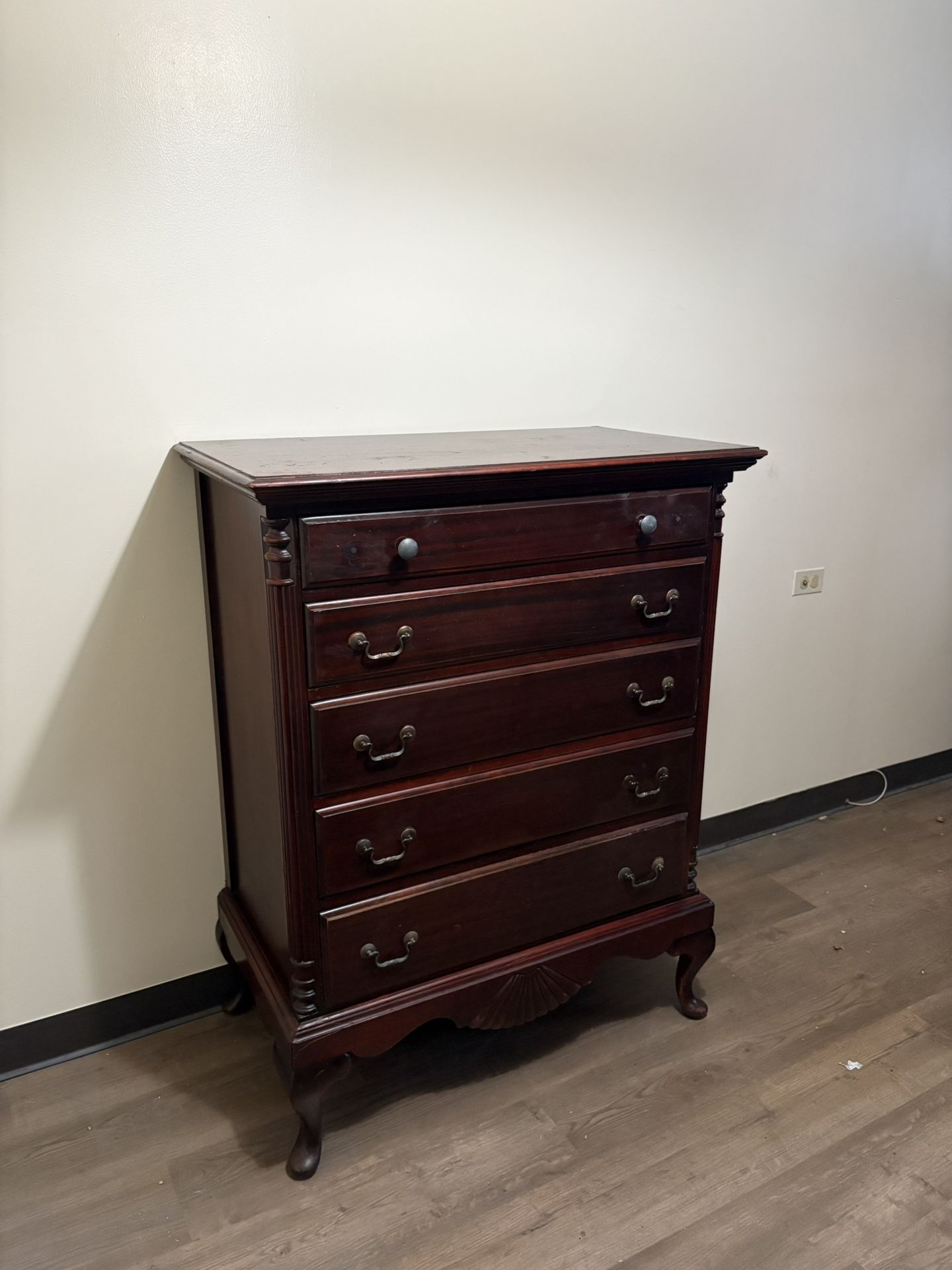 Victorian Style Dresser