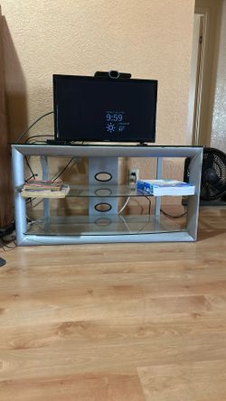 Three Glass Shelf Tv Stand 