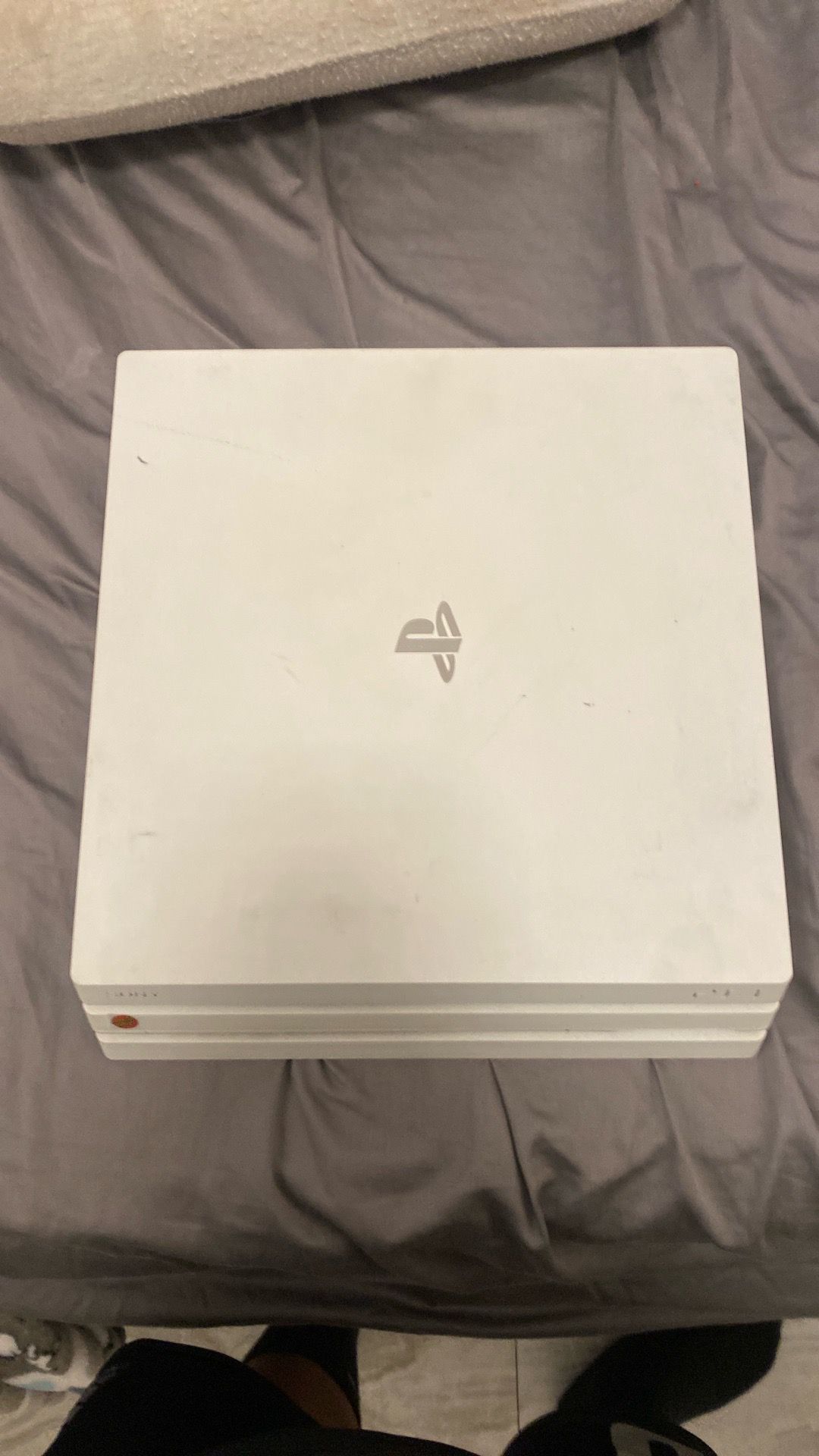 Ps4 pro read description