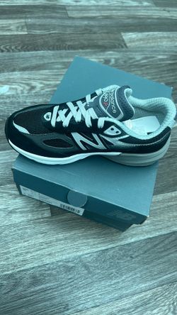 New Balance FuelCell 990v6