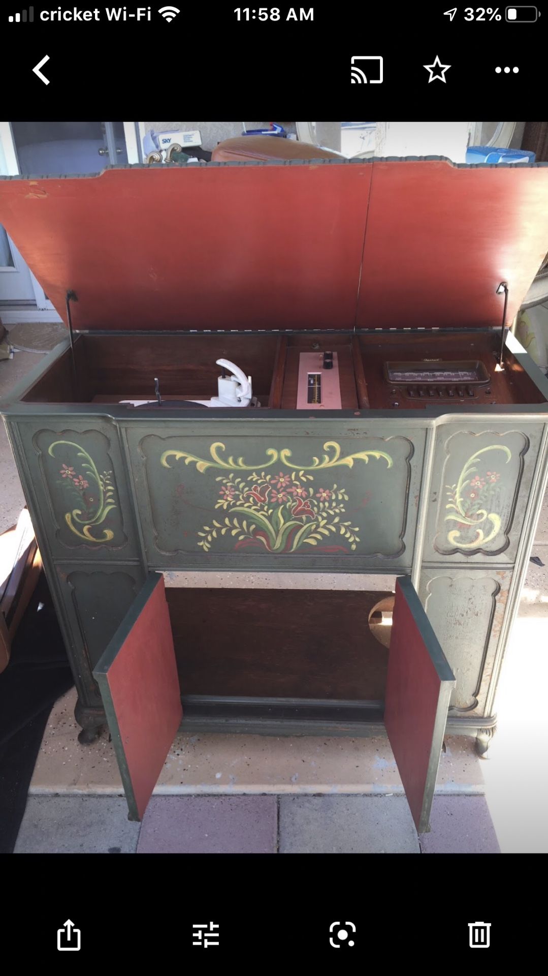 Antique cabinet $200.00