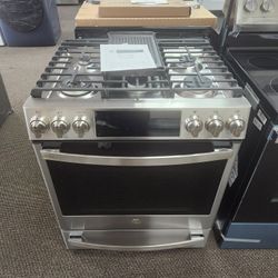 Profile 30 in. 5 Burner Slide-In Dual Fuel Range in Stainless Steel with True Convection and Air Fry