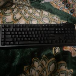 Razer Black widow V4 Keyboard 
