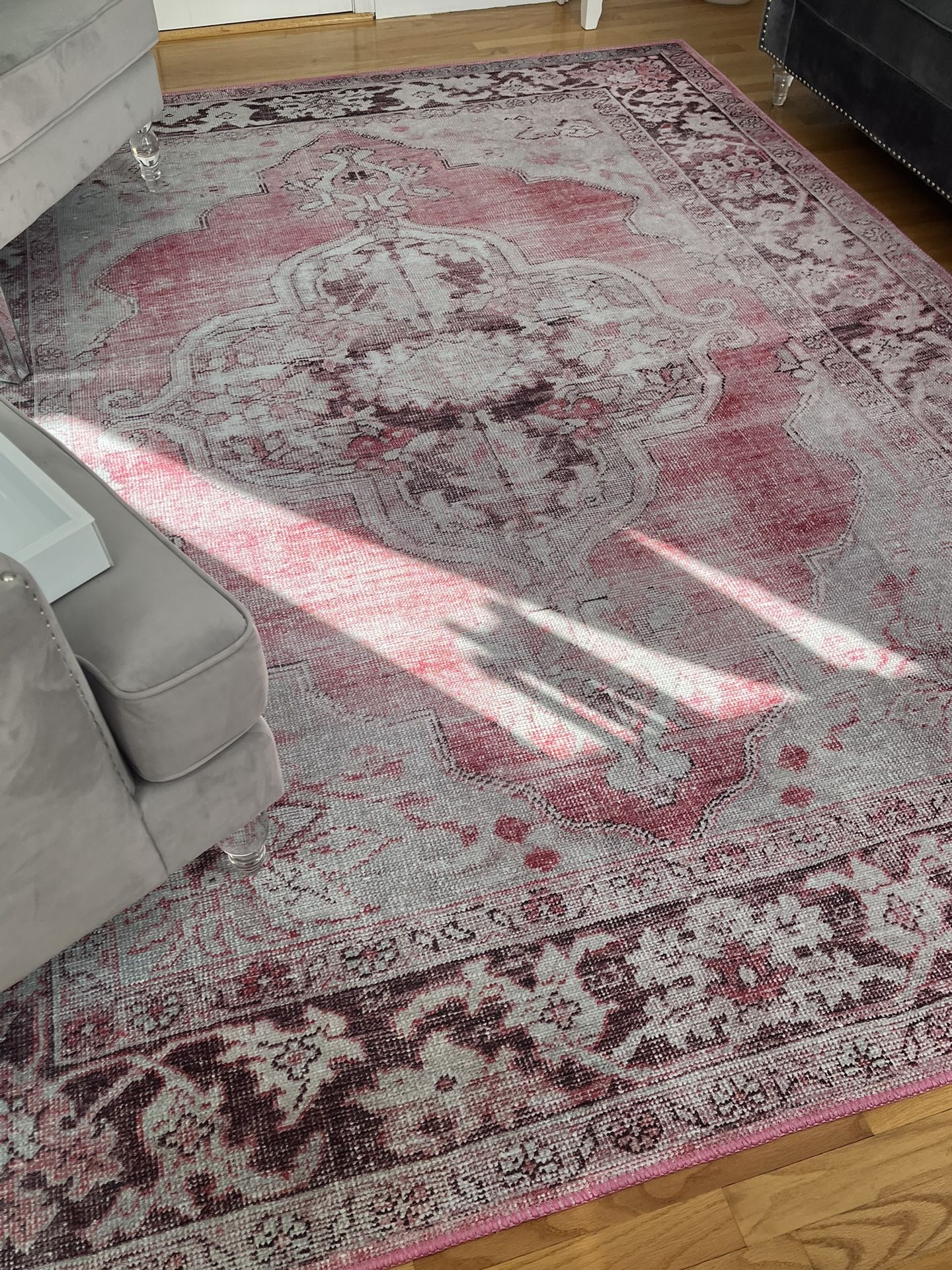 9 X12 Distressed Vintage Rug