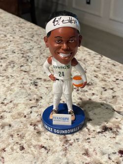 Dallas Wings autographed “Arike Ogunbowale”Bobblehead