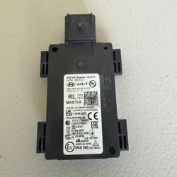 Hyundai Kia OEM radar sensor, rear left, 99140-KL020