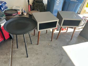 3 end tables