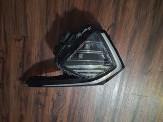 2022 // 2024 Kia Sportage Headlight Right 