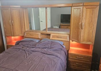 Queen size headboard and adjustable bed frame