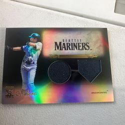 Ichiro 2009 Topps Tribute Memorabilia MLB Mariners