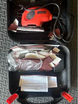 Black and decker sander