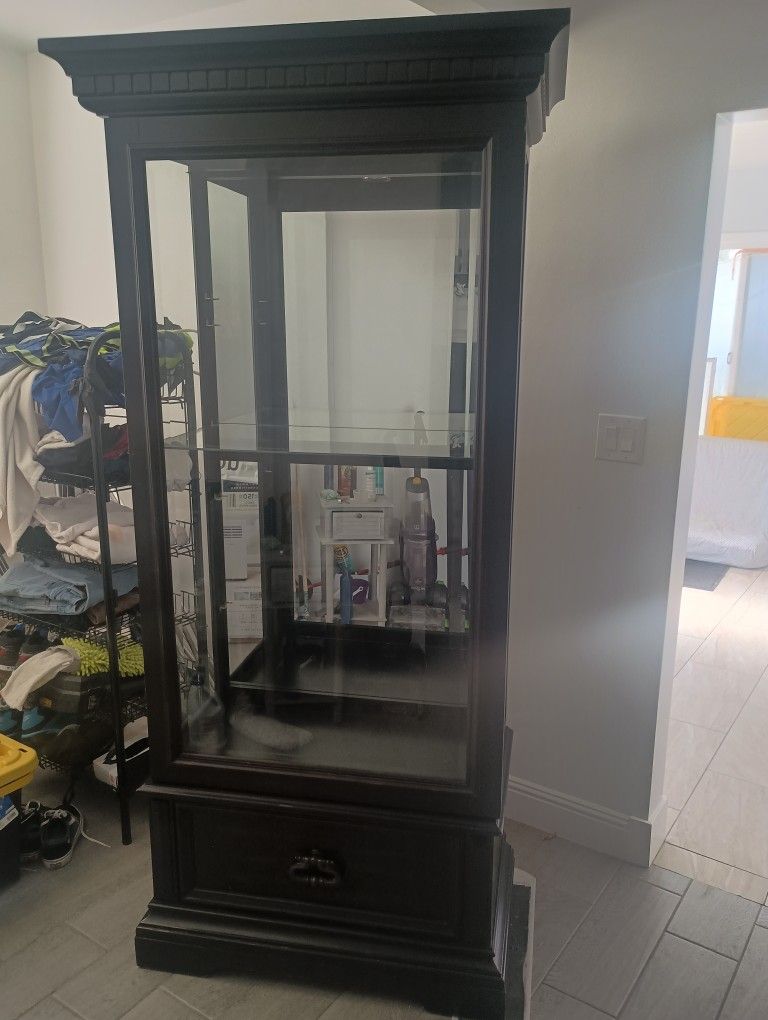 Cabinet Storage Display 