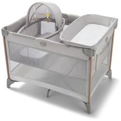 Baby Bassinet never used