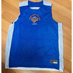 NIKE NEW YORK KNICKS MENS SUMMER BASKETBALL CAMP REVERSIBLE JERSEY SIZE XL