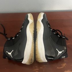 Jordan 11 Retro Patent Leather 