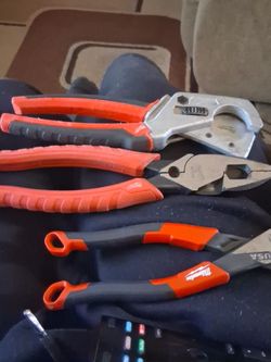 Milwaukee hand tools