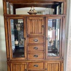 Dinning Room Hutch