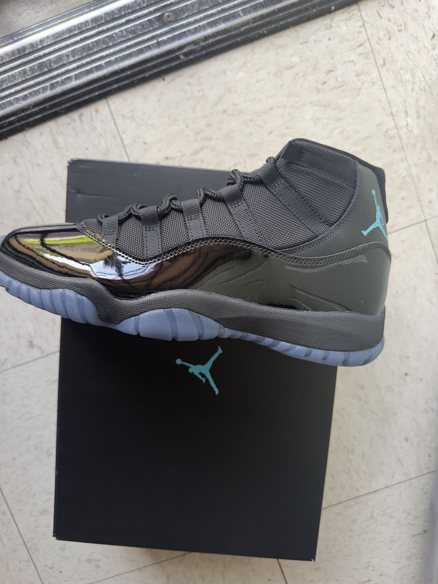 Jordan 11 Gamma Blue
