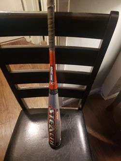 Baseball bat size 28