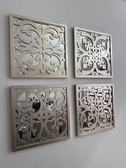 Mirror art
