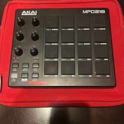 Drum Pad   MPD218     AKAI Professional 