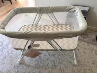 MiClassic 2-in-1 Travel Bassinet / Portable Crib