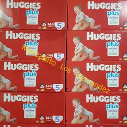 Huggies Little Movers Size 5 - 156 Diapers Pañales/ Firm price