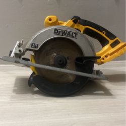 Dewalt 18volt Saw 