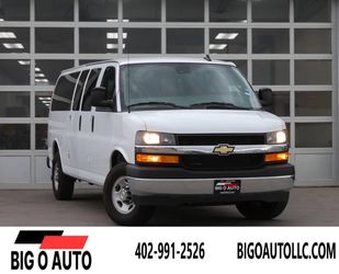 2025 Chevrolet Express Passenger