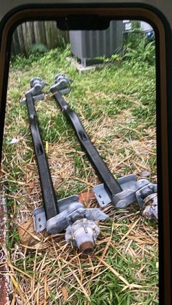1. Left.  6000 lbs torsion axle. 80”.  Bracket to bracket.   350
