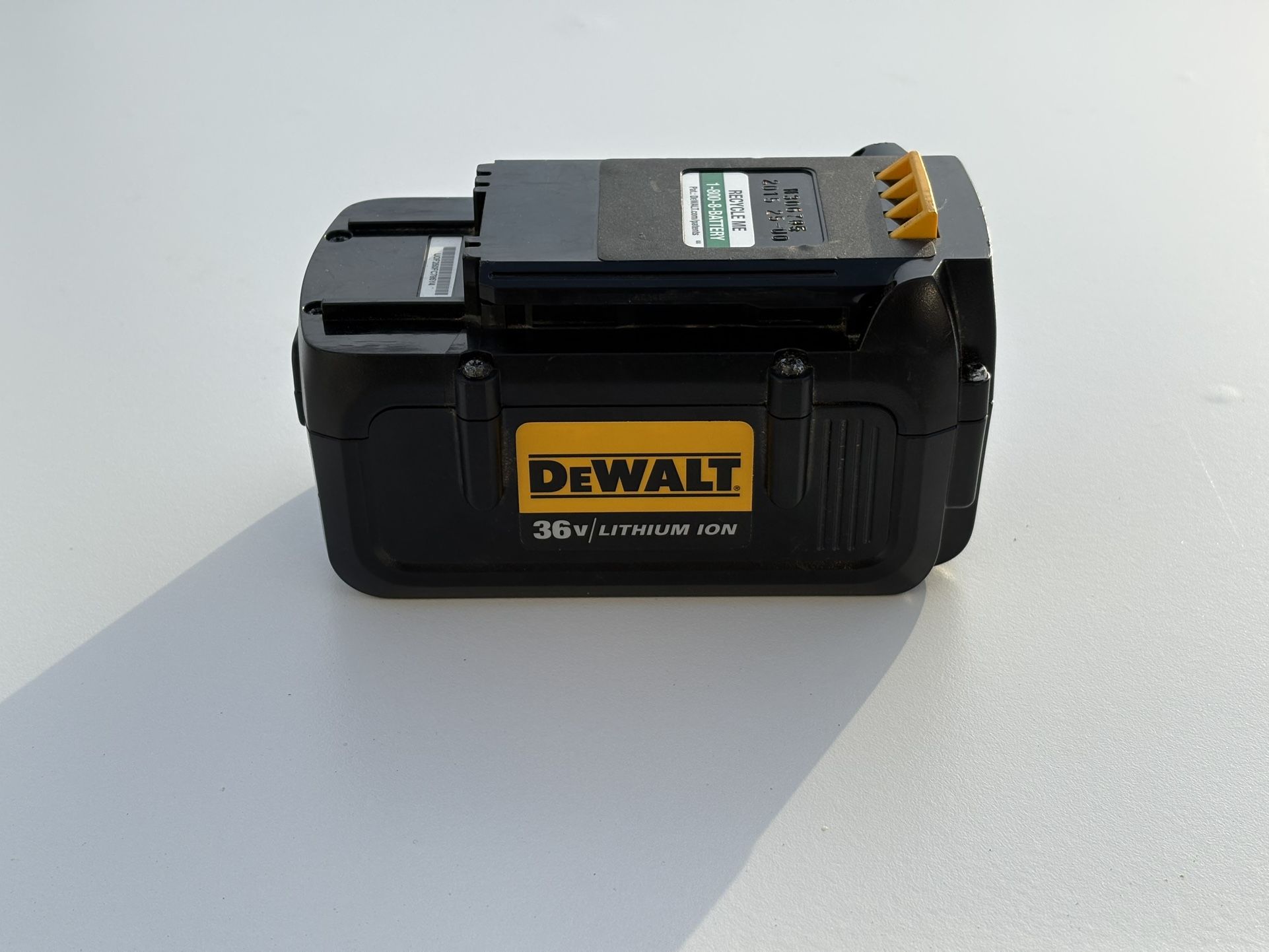 Dewalt 36V Battery DCB361